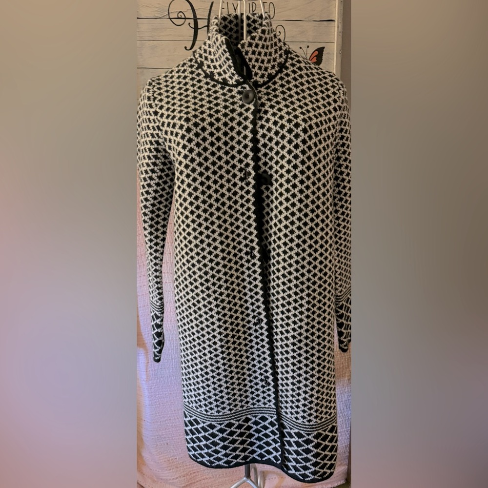 Gio&Gio, full length button up sweater.